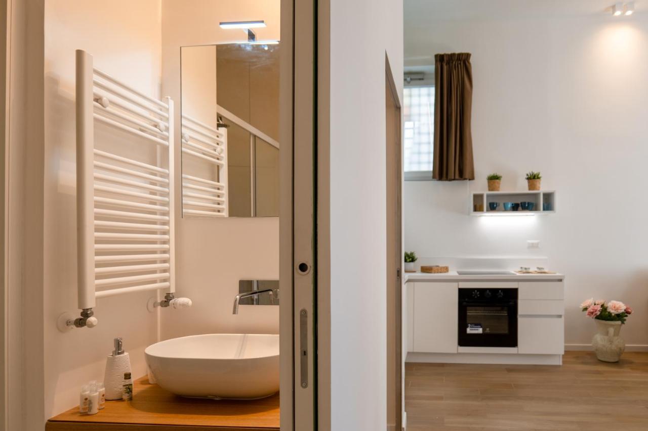 Relais Palazzo Olimpia - Corso Vittorio Emanuele Lägenhet Salerno Exteriör bild