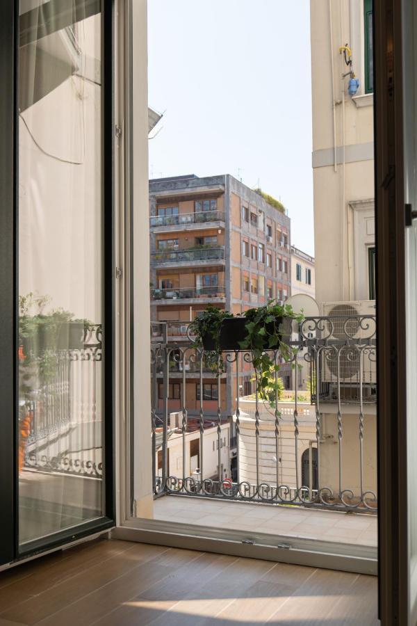 Relais Palazzo Olimpia - Corso Vittorio Emanuele Lägenhet Salerno Exteriör bild